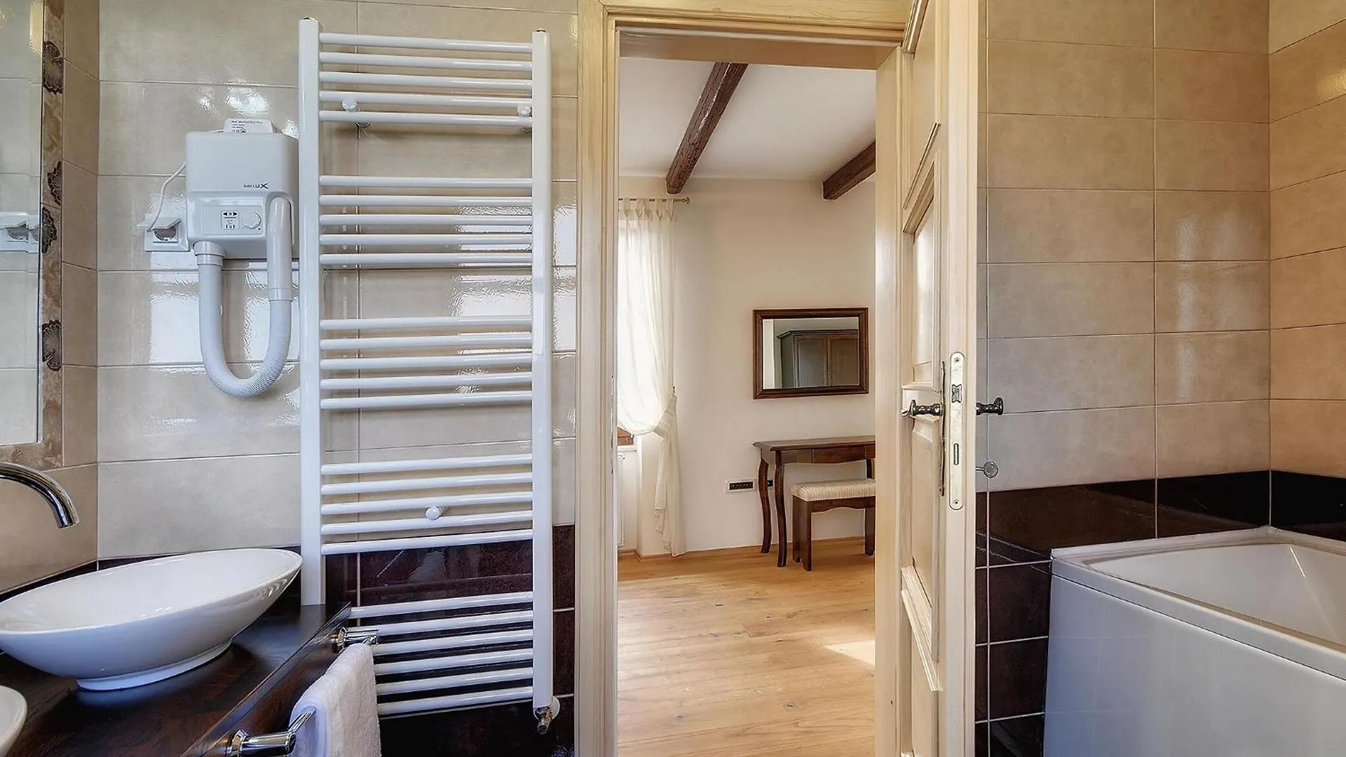 Beautiful Casa Silvano With Swimming Pool Bale Holiday home