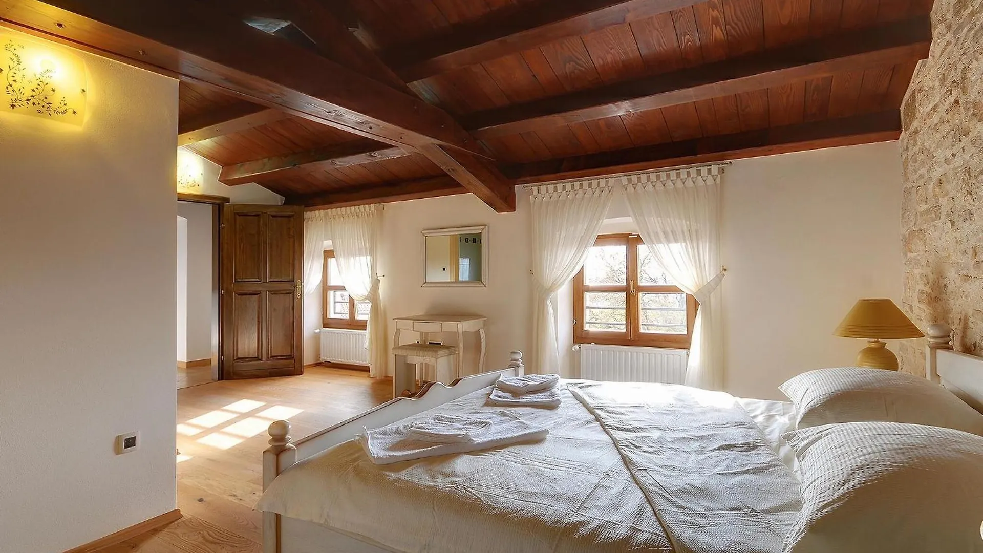Holiday home Beautiful Casa Silvano With Swimming Pool Bale