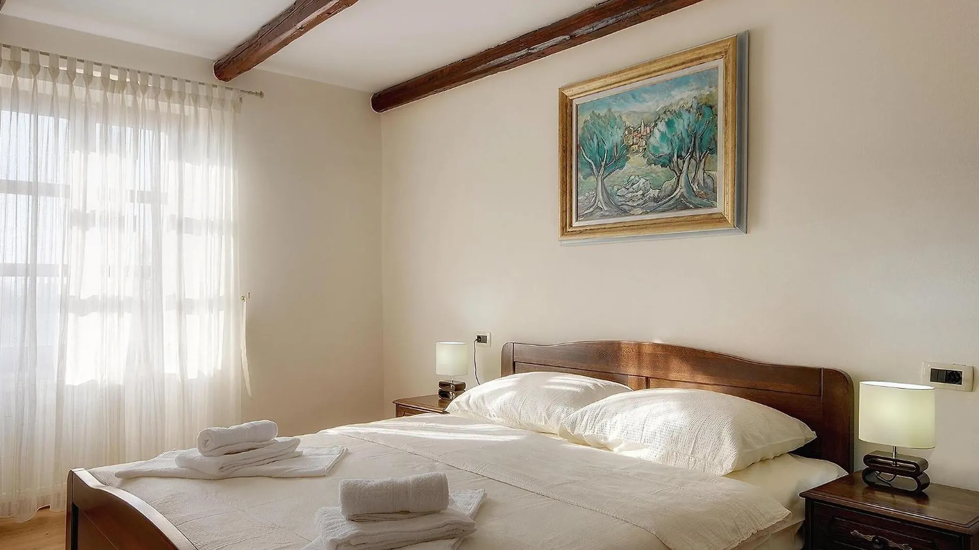 Holiday home Beautiful Casa Silvano With Swimming Pool Bale