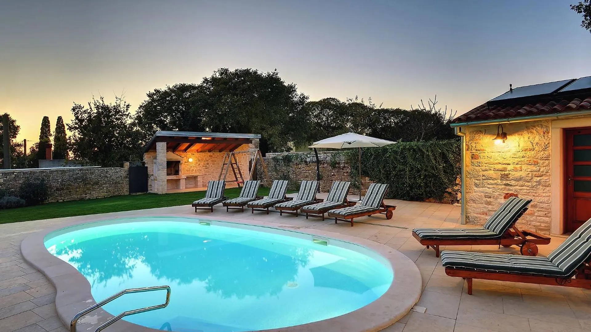 Beautiful Casa Silvano With Swimming Pool Bale